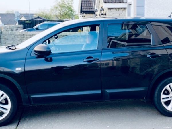 Nissan Qashqai+2 MPV, Diesel, 2012, Black