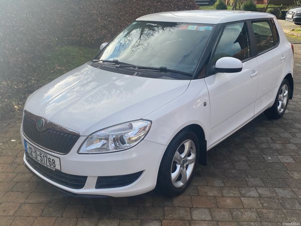 Skoda Fabia Hatchback, Petrol, 2012, White