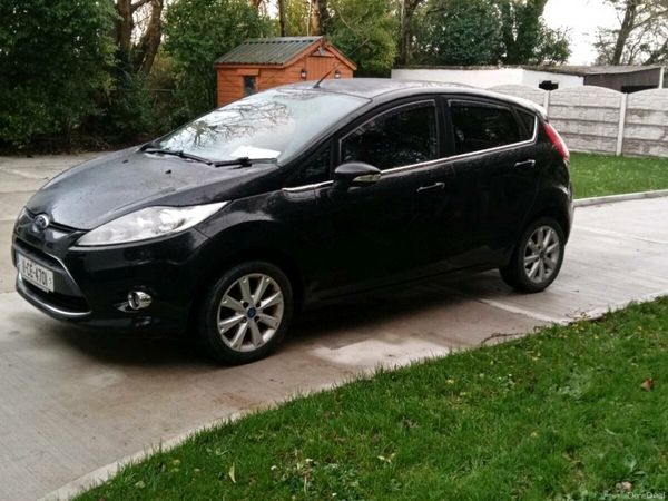 Ford Fiesta Hatchback, Petrol, 2011, Black