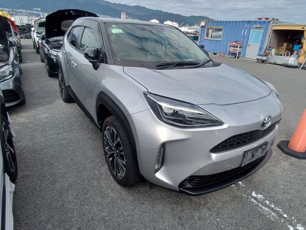 Toyota Yaris Cross SUV, Petrol, 2020, Silver