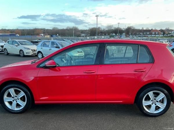 Volkswagen Golf Hatchback, Diesel, 2015, Red