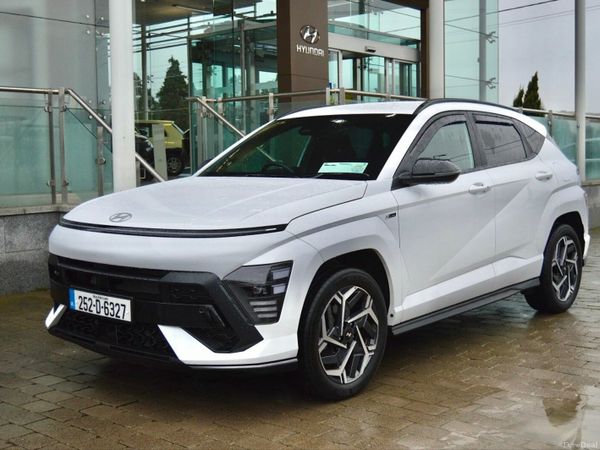 Hyundai KONA MPV, Petrol, 2025, White
