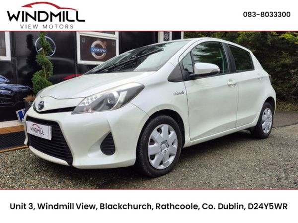 Toyota Yaris Hatchback, Petrol Hybrid, 2013, White