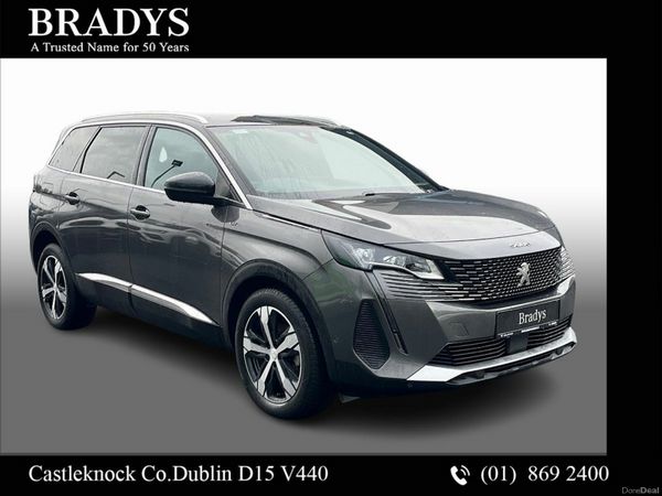Peugeot 5008 MPV, Diesel, 2024, Grey