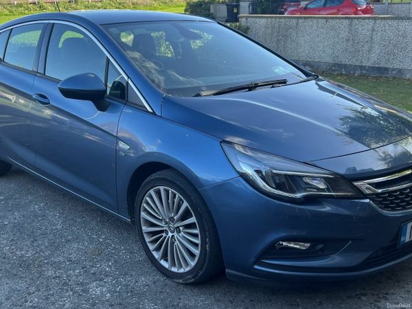 Vauxhall Astra Hatchback, Diesel, 2016, Blue