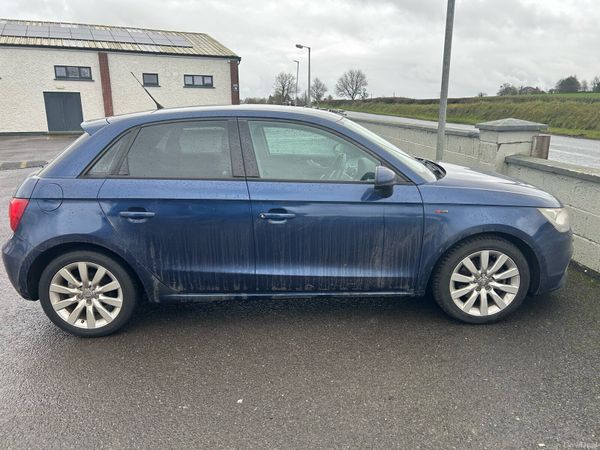 Audi A1 Hatchback, Petrol, 2012, Blue