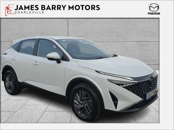 Nissan Qashqai MPV, Petrol, 2025, White