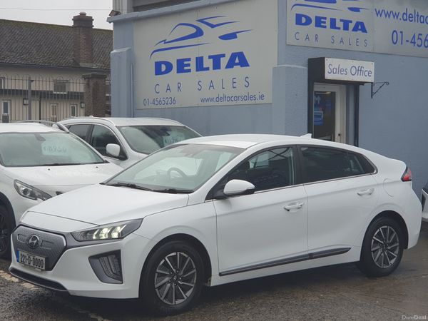 Hyundai IONIQ Hatchback, Electric, 2022, White