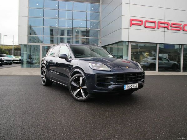 Porsche Cayenne SUV, Petrol Plug-in Hybrid, 2024, Blue