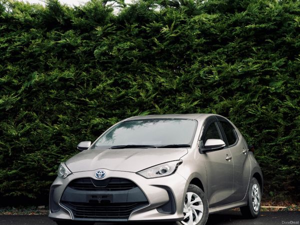 Toyota Yaris Hatchback, Petrol, 2020, Brown