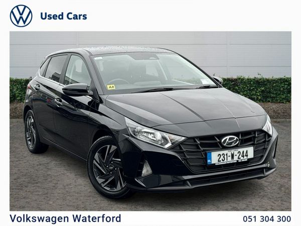 Hyundai i20 Hatchback, Petrol, 2023, Black