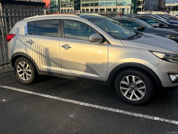 Kia Sportage SUV, Diesel, 2015, Silver