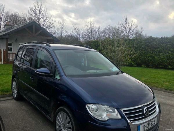 Volkswagen Touran MPV, Diesel, 2010, Blue