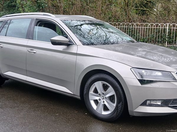 Skoda Superb Estate, Diesel, 2015, Beige