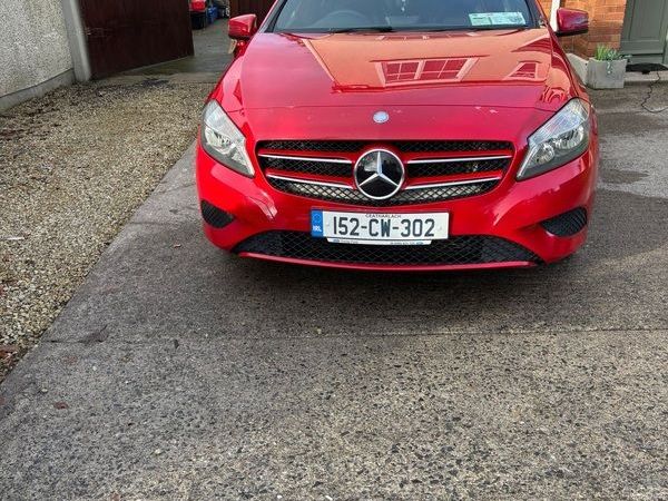 Other Other Estate/Jeep, Diesel, 2015, Red