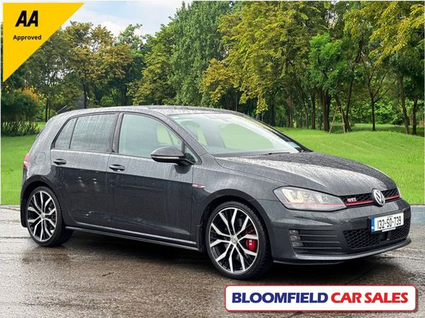 Volkswagen Golf Hatchback, Petrol, 2013, Grey