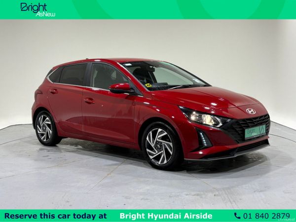 Hyundai i20 Hatchback, Petrol, 2024, Red