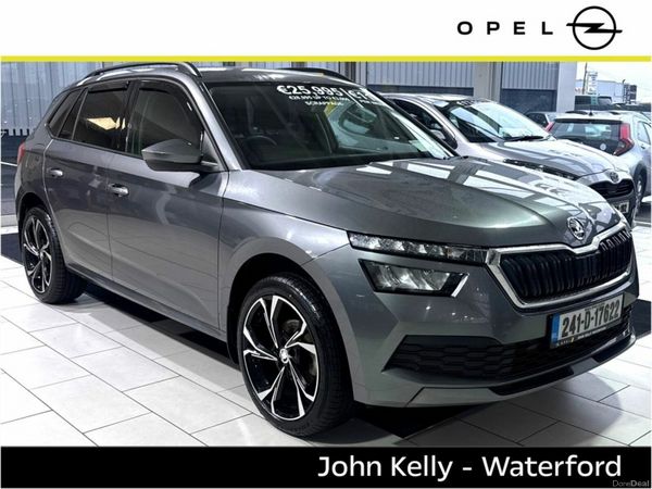 Skoda Kamiq Hatchback, Petrol, 2024, Grey