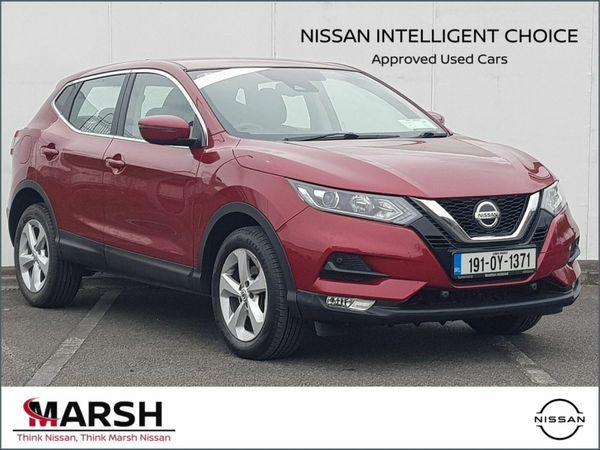 Nissan Qashqai SUV, Diesel, 2019, Red