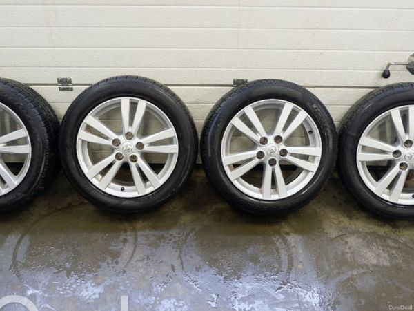 Volkswagen Golf Hatchback, Diesel, 2019, Blue