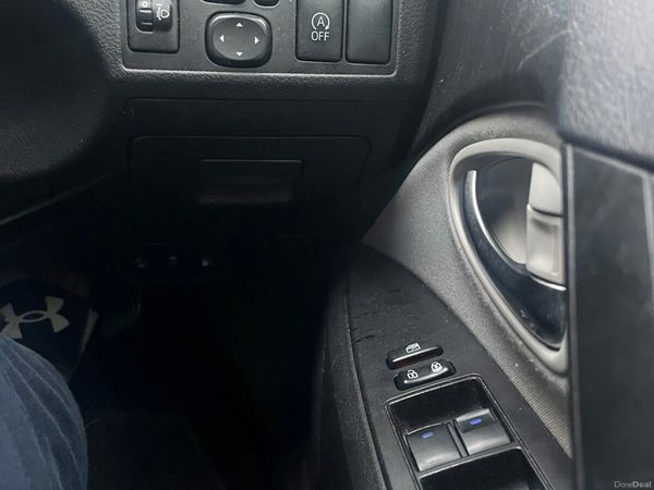 Toyota Avensis Estate, Diesel, 2016, Grey