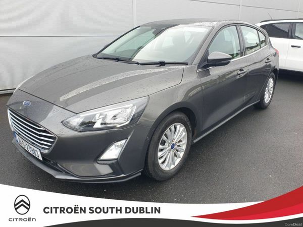 Ford Focus Hatchback, Petrol, 2021, Grey