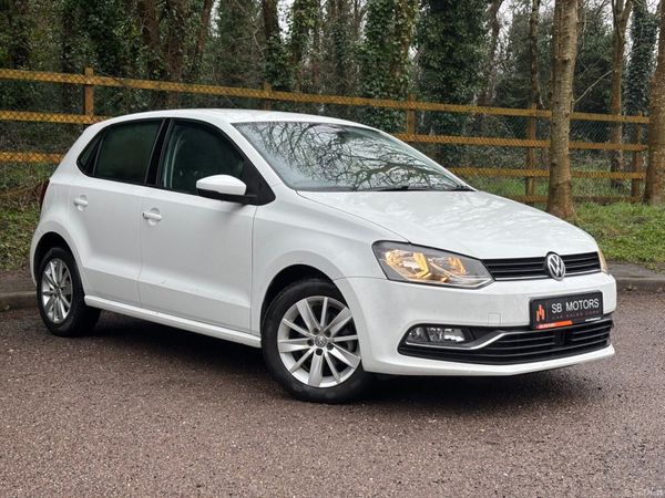 Volkswagen Polo Hatchback, Petrol, 2017, White