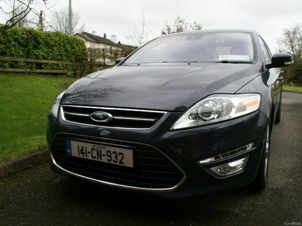 Ford Mondeo Hatchback, Diesel, 2014, Grey