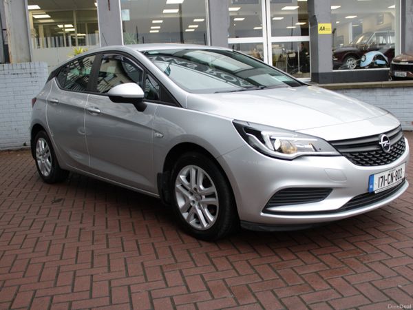 Opel Astra Hatchback, Petrol, 2017, Grey