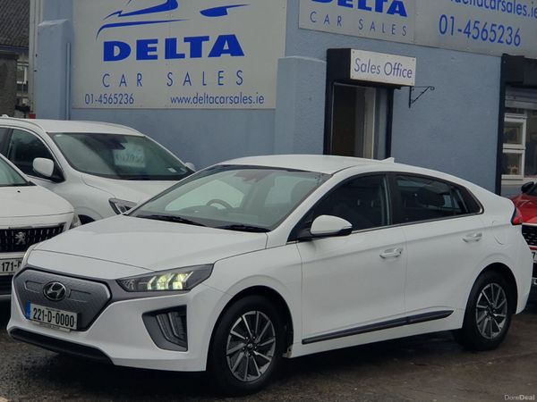 Hyundai IONIQ Hatchback, Electric, 2022, White