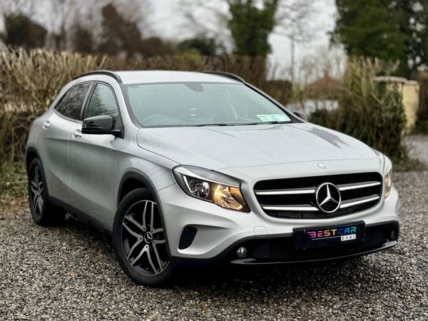 Mercedes-Benz GLA SUV, Diesel, 2015, Silver