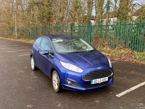 Ford Fiesta Hatchback, Petrol, 2015, Blue