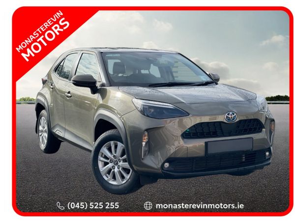 Toyota Yaris Cross Hatchback, Petrol Hybrid, 2023, Green