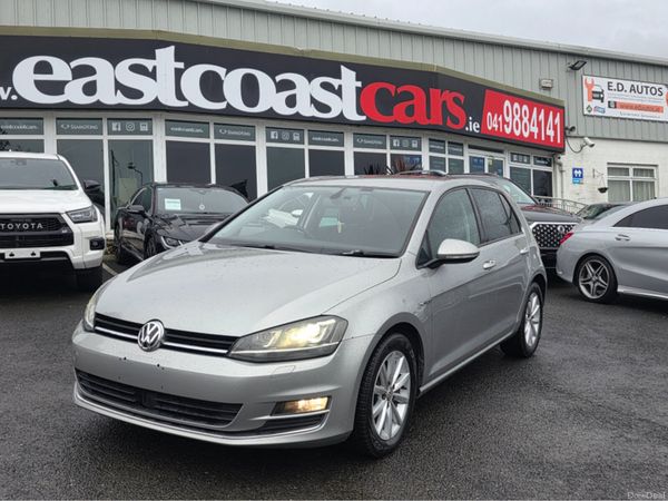 Volkswagen Golf Hatchback, Petrol, 2016, Silver