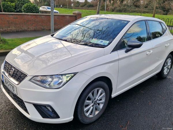 SEAT Ibiza Hatchback, Petrol, 2018, White