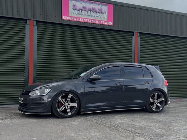 Volkswagen Golf Hatchback, Diesel, 2014, Grey