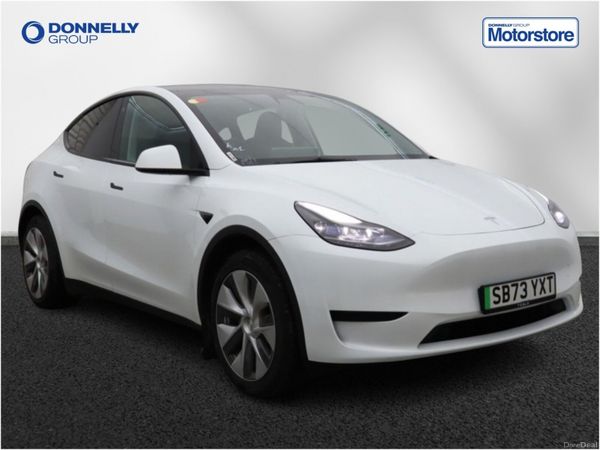 Tesla Model Y Hatchback, Electric, 2024, White