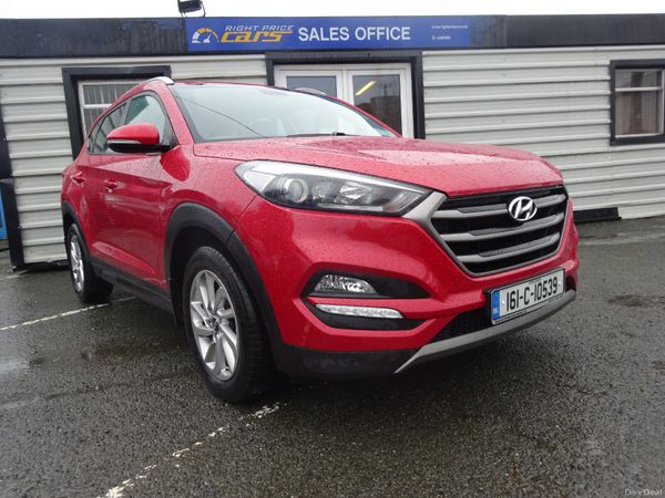 Hyundai Tucson SUV, Diesel, 2016, Red