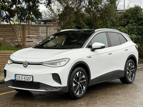 Volkswagen ID.4 SUV, Electric, 2023, White