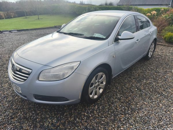 Vauxhall Insignia Hatchback, Diesel, 2013, Silver