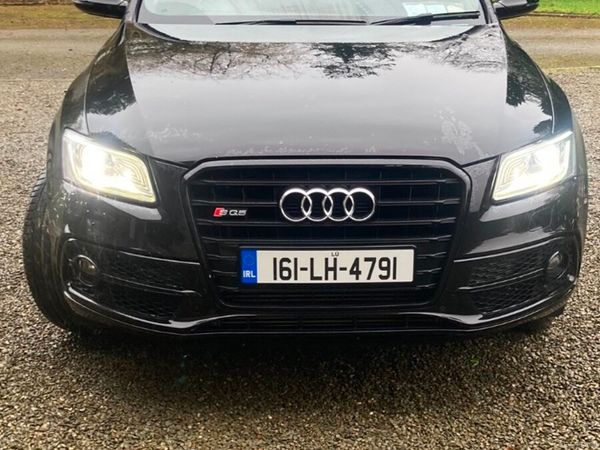 Audi Q5 SUV, Diesel, 2016, Black