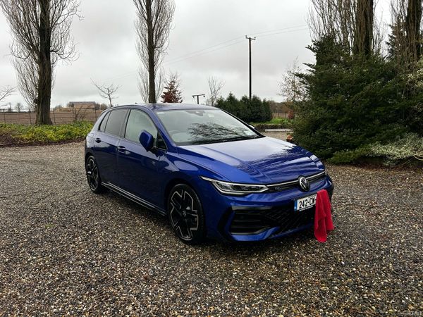 Volkswagen Golf Estate, Petrol, 2024, Blue