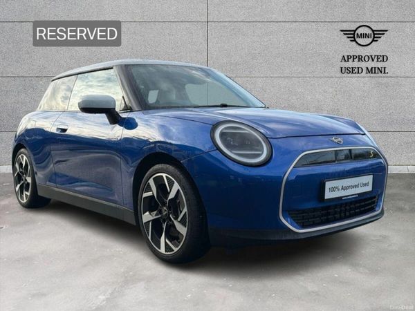Mini Cooper Hatchback, Electric, 2024, Blue