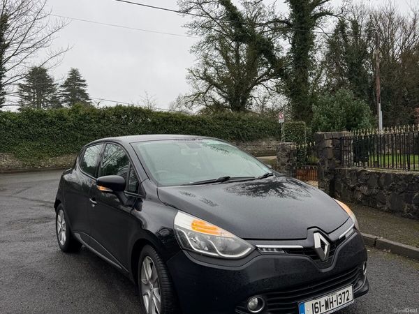 Renault Clio Hatchback, Petrol, 2016, Black