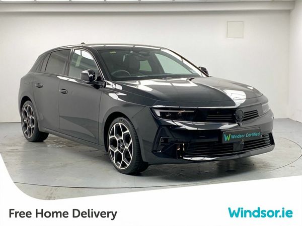 Opel Astra Hatchback, Petrol, 2023, Black