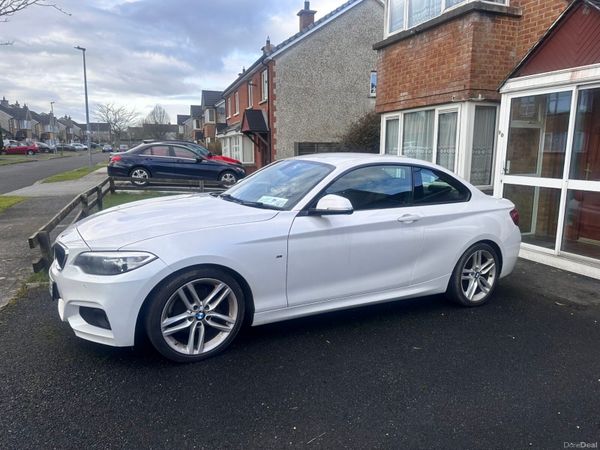 BMW 2-Series Coupe, Diesel, 2014, White