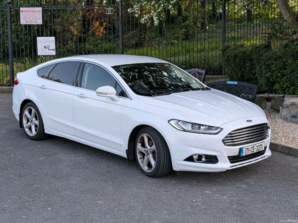Ford Mondeo Hatchback, Diesel, 2017, White