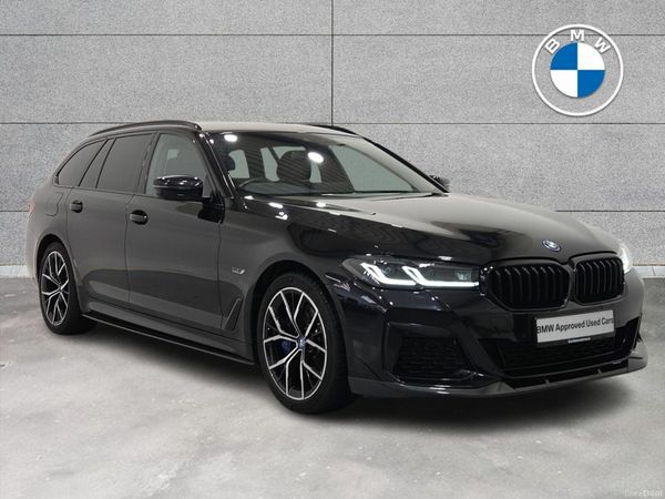 BMW 5-Series Estate, Petrol Plug-in Hybrid, 2024, Black
