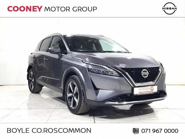 Nissan Qashqai MPV, Petrol, 2022, Grey