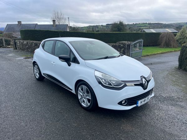 Renault Clio Hatchback, Petrol, 2014, White